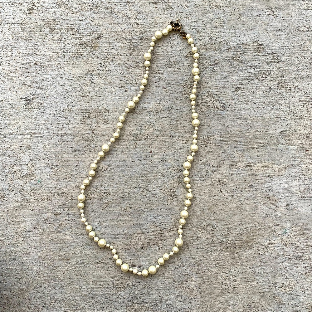 Price Drop J. Crew Pearls Necklace - Picture 1 of 3